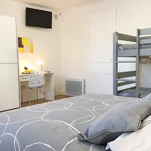 Sun, Parking, Centre , Proche Sanctuaires Apartment Lourdes