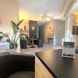 *** Hotel Adonis Lyon Est Artys Francia